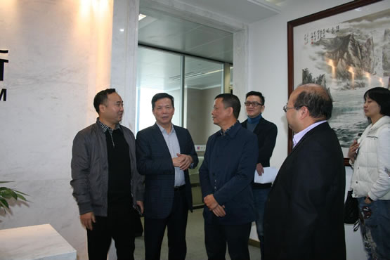 7cbe3dfb6156b6ea25286be742ecc054 S36沙龙会新闻2-555-370.jpg